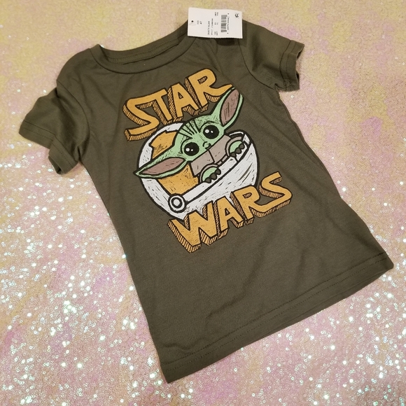💖HOST PICK💖 (SET) Baby Yoda Shirt & Plushie - Picture 6 of 8
